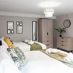 Apartamento Near Station - 1 To 3 Bedroom Options - Sleeps 1 To 6 Leeds (West Yorkshire)