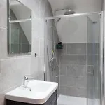 Near Station - 1 To 3 Bedroom Options - Sleeps 1 To 6 Apartamento *