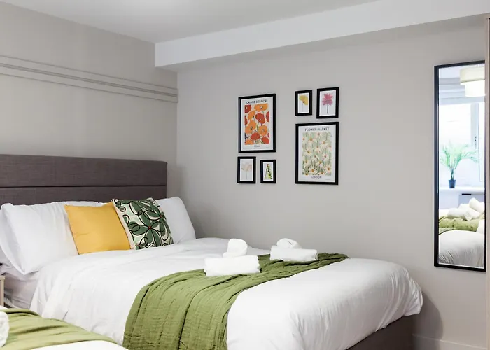 Somers Leeds (West Yorkshire)