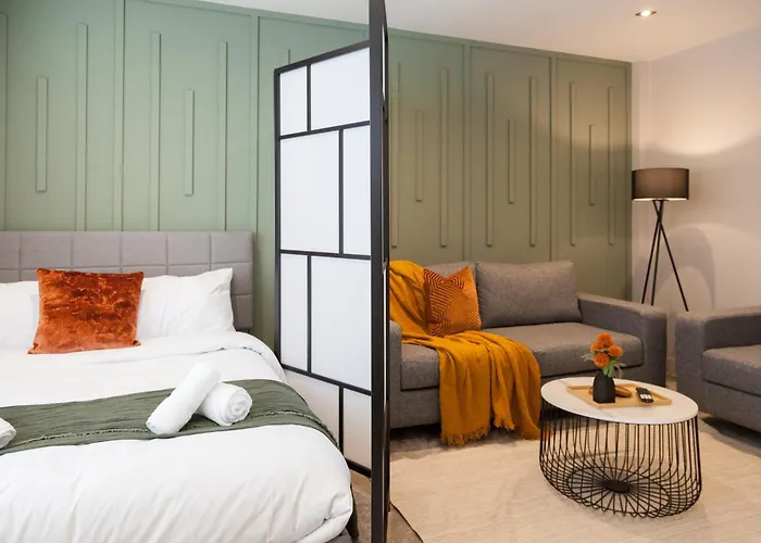 Somers Leeds (West Yorkshire)