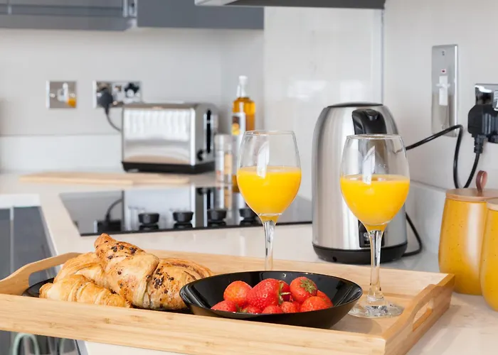 Somers * Leeds (West Yorkshire)