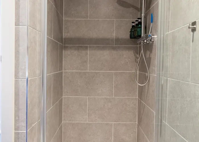 Somers Leeds (West Yorkshire)